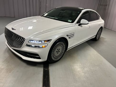 Used 2022 Genesis G80 2.5T w/ Advanced Package image 3
