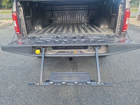 Used 2020 Ford F150 XLT w/ Equipment Group 302A Luxury AWD/4WD image 34