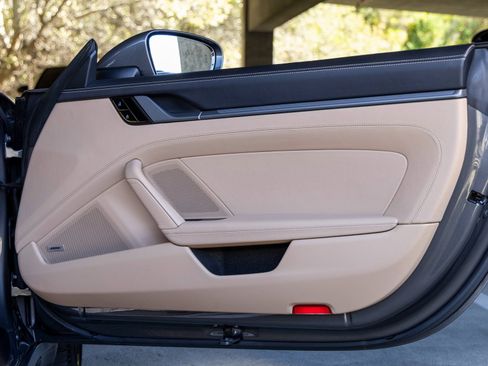 Used 2020 Porsche 911 Carrera S image 49