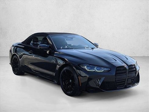 Used 2022 BMW M4 xDrive Competition image 3