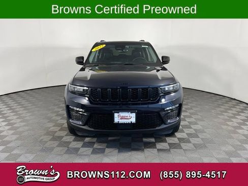 Used 2023 Jeep Grand Cherokee Limited w/ Black Appearance Package AWD/4WD image 1