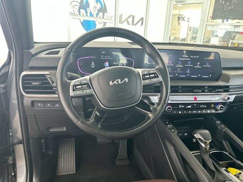 Certified 2023 Kia Telluride EX FWD image 13