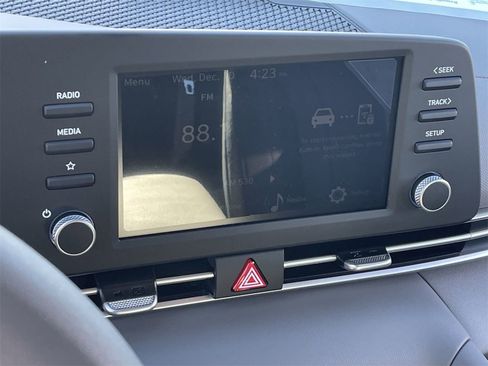 New 2026 Hyundai Elantra SE image 24