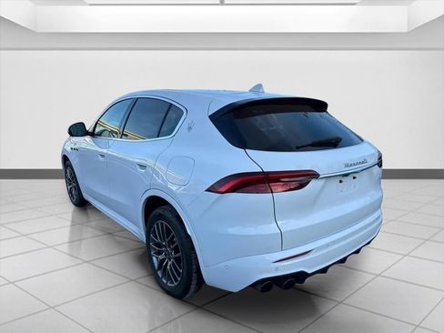 Used 2023 Maserati Grecale GT AWD/4WD image 5