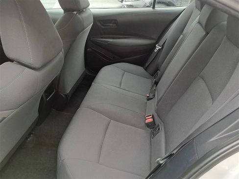 Used 2022 Toyota Corolla LE image 13