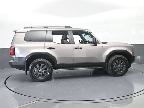 Used 2025 Toyota Land Cruiser w/ Premium Package AWD/4WD image 7