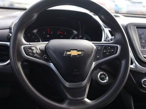 Certified 2022 Chevrolet Equinox LT image 6