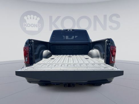 Used 2026 RAM 3500 Limited AWD/4WD image 25
