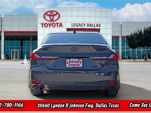Used 2026 Toyota Camry XSE FWD image 9