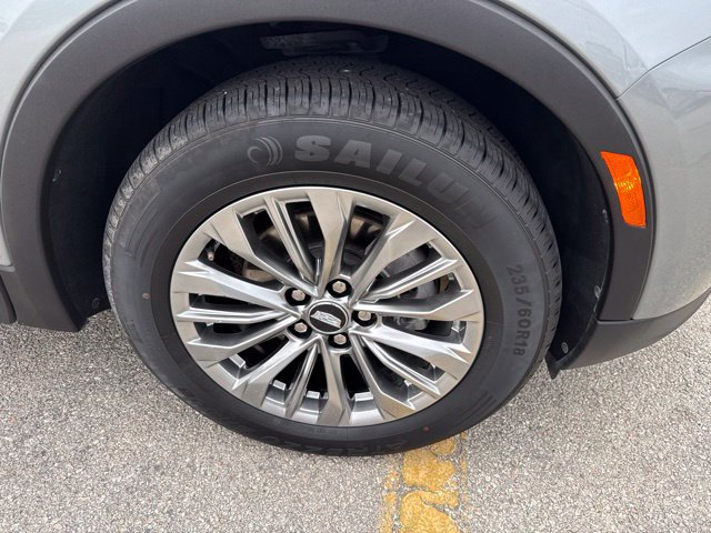 Used 2025 Cadillac XT4 Premium Luxury AWD/4WD image 8