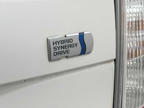 Used 2013 Toyota Prius Three FWD image 28