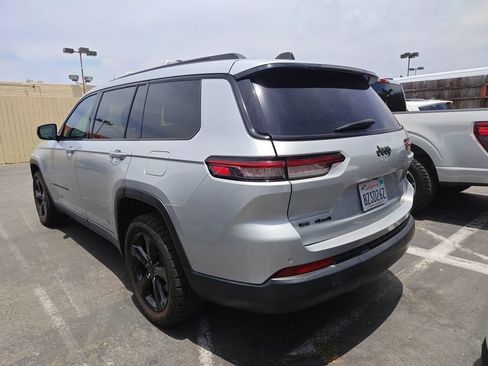 Used 2021 Jeep Grand Cherokee L Laredo AWD/4WD image 4