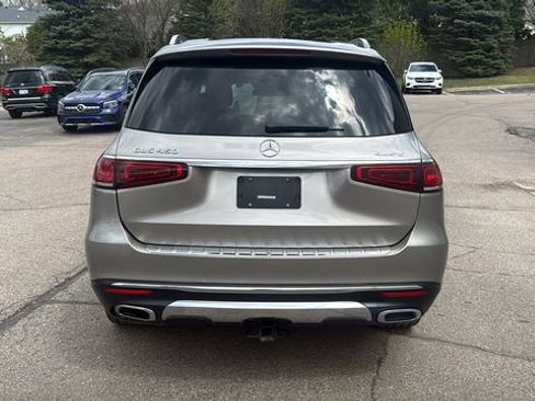 Used 2023 Mercedes-Benz GLS 450 4MATIC image 5