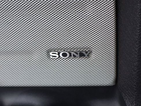 Used 2014 Ford F150 FX4 w/ Equipment Group 402A Luxury image 51