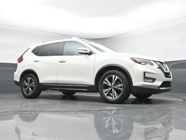 Used 2017 Nissan Rogue SL w/ SL Premium Package FWD image 30