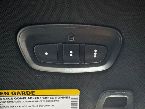 Certified 2023 Jeep Grand Cherokee Overland w/ Luxury Tech Group IV AWD/4WD image 22