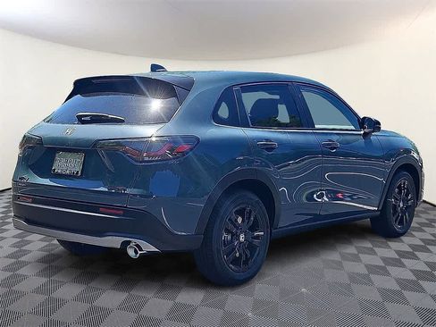 New 2026 Honda HR-V Sport image 3