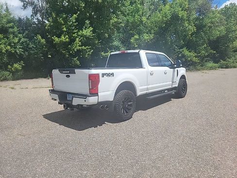 Used 2022 Ford F350 Lariat w/ Black Appearance Package AWD/4WD image 17