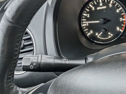 Used 2017 Nissan Pathfinder Platinum w/ Midnight Edition Package image 28