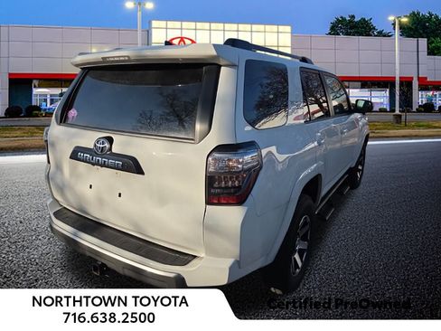 Used 2023 Toyota 4Runner TRD Off-Road Premium image 6