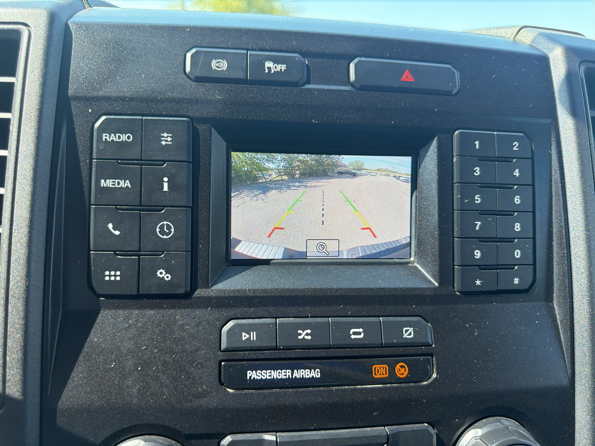 Used 2022 Ford F250 XL w/ Power Equipment Group AWD/4WD image 15