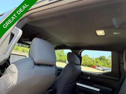 Used 2024 Toyota Tacoma TRD Sport AWD/4WD image 39