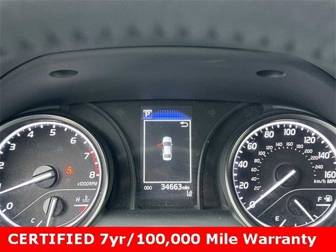 Used 2024 Toyota Camry SE image 29