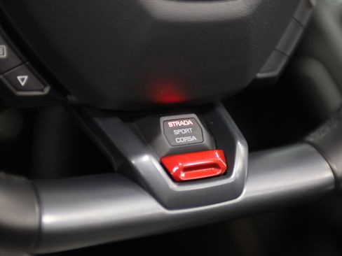 Used 2016 Lamborghini Huracan LP 610-4 image 26