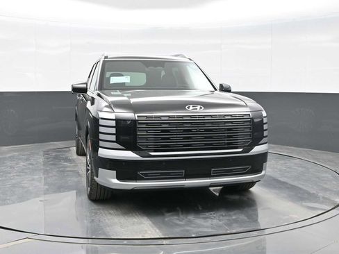 New 2026 Hyundai Palisade Calligraphy FWD image 1