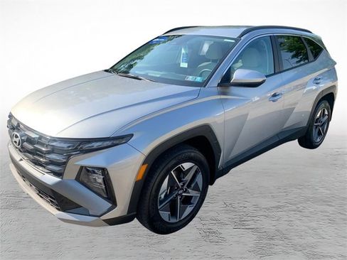 Used 2025 Hyundai Tucson SEL AWD/4WD image 7