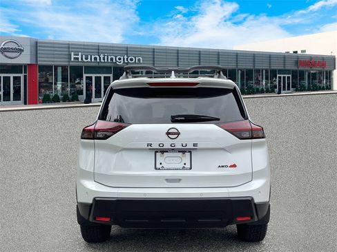 Certified 2025 Nissan Rogue SV w/ Rock Creek Premium Package image 7