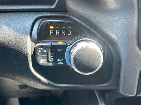 Used 2020 RAM 1500 Big Horn AWD/4WD image 2