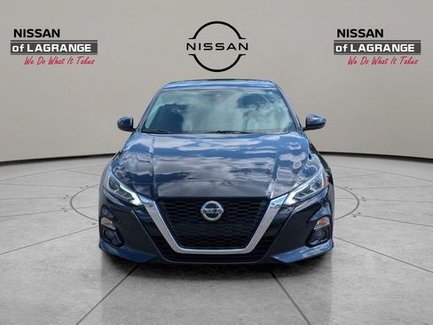 Used 2021 Nissan Altima 2.5 SL FWD image 2