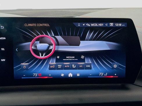 Used 2025 BMW 228i xDrive w/ Technology Package image 32