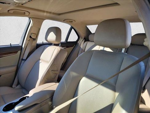 Used 2009 Mercedes-Benz C 300 Sport image 13