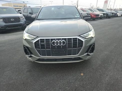 Used 2025 Audi Q3 2.0T Premium image 3