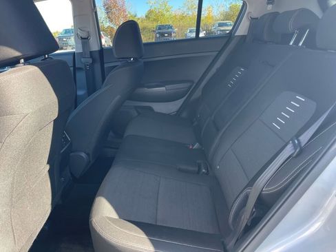 Used 2019 Kia Sportage LX w/ LX Popular Package image 17