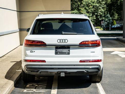 Used 2023 Audi Q7 2.0T Premium Plus w/ Premium Plus Package AWD/4WD image 6