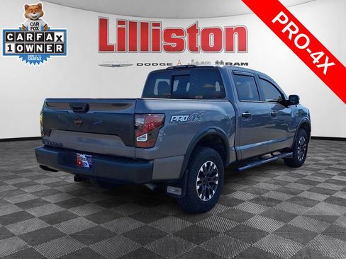 Used 2021 Nissan Titan PRO-4X w/ Pro-4x Convenience Package AWD/4WD image 4
