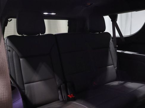 Used 2024 GMC Yukon XL Denali w/ Denali Reserve Package image 23