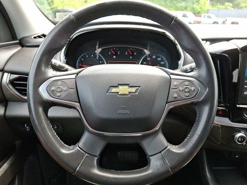 Used 2020 Chevrolet Traverse LT w/ LPO, Floor Liner Package AWD/4WD image 19