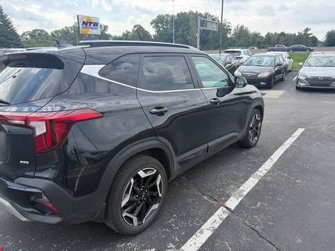 Used 2024 Kia Seltos SX w/ SX Sunroof Package AWD/4WD image 10