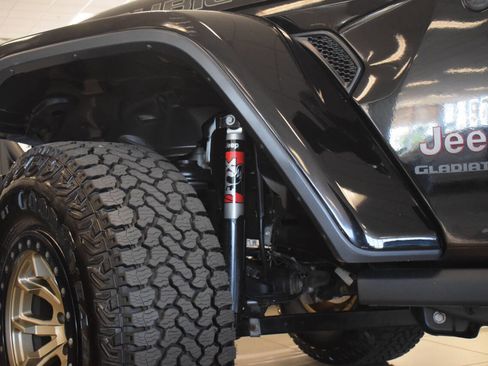 Used 2020 Jeep Gladiator Rubicon image 15