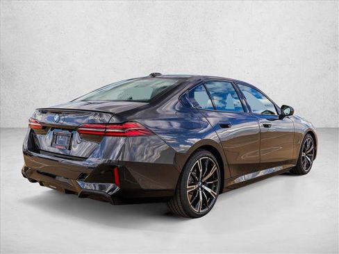 New 2027 BMW 550e xDrive AWD/4WD image 5