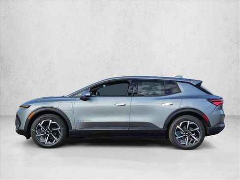 New 2026 Chevrolet Equinox EV LT image 5