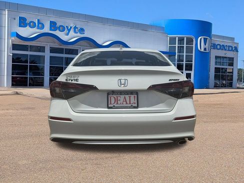 Used 2026 Honda Civic Sport image 6