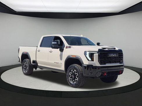 New 2026 GMC Sierra 2500 AT4X w/ LPO, Black Badging Package AWD/4WD image 7
