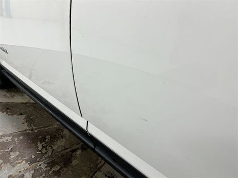 Used 2016 Jeep Compass Latitude image 29