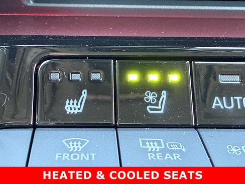 New 2026 Toyota Prius Plug-In Hybrid FWD image 20