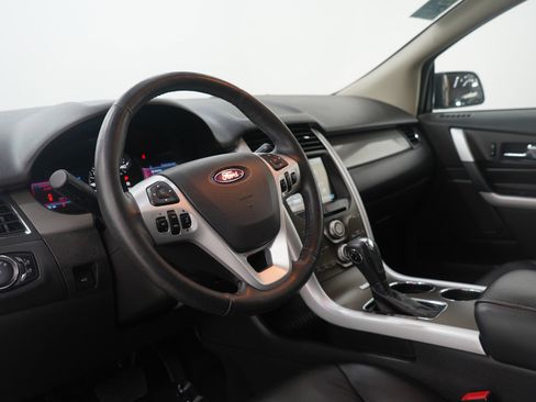 Used 2013 Ford Edge SEL image 22